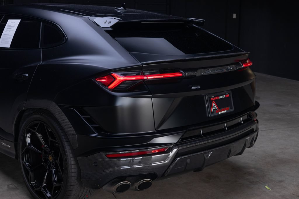 Used 2024 Lamborghini Urus Performante AWD/4WD image 20