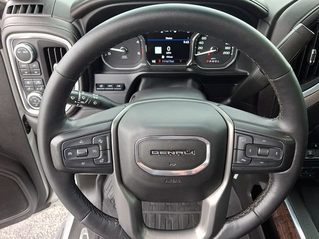 Used 2022 GMC Sierra 2500 Denali w/ Denali Ultimate Package AWD/4WD image 18