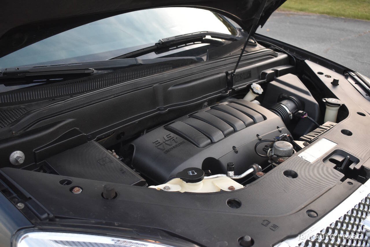 Used 2011 GMC Acadia Denali AWD/4WD image 37