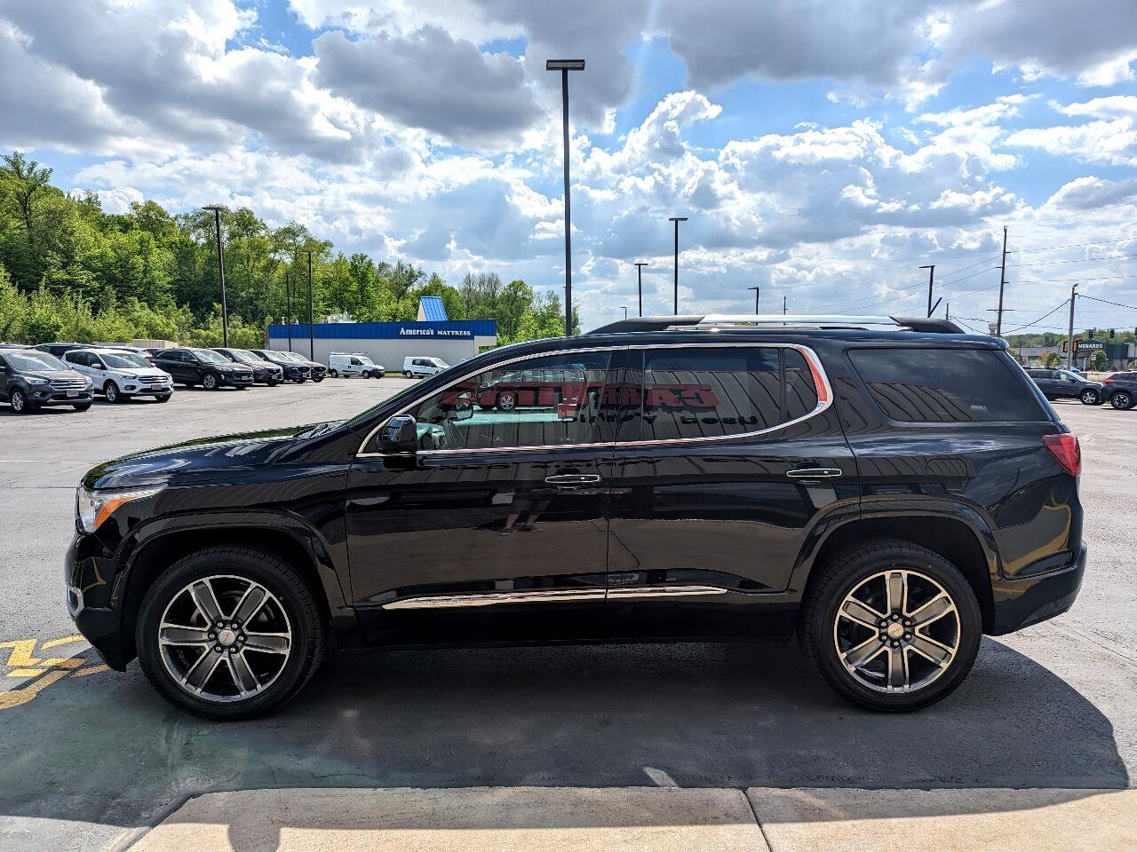 Used 2018 GMC Acadia Denali w/ Technology Package image 5
