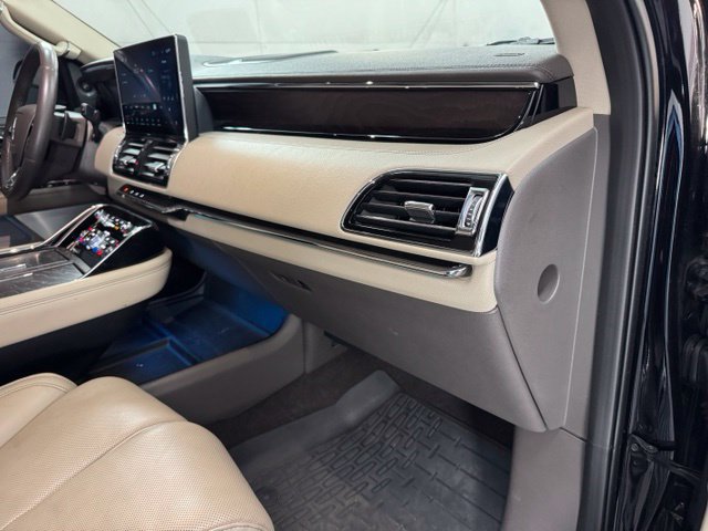 Used 2024 Lincoln Navigator Reserve AWD/4WD image 26