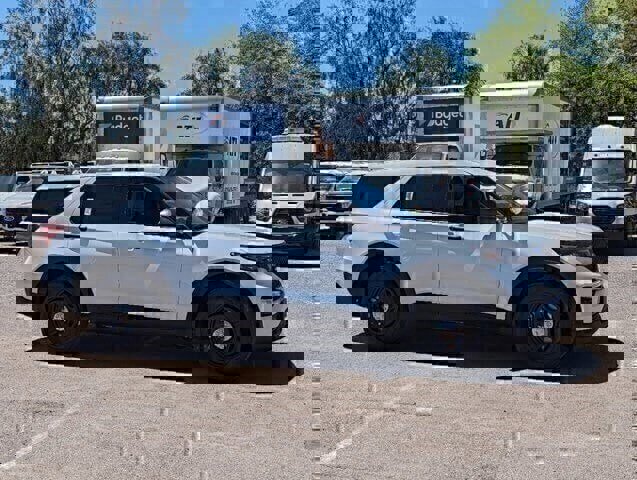 New 2024 Ford Explorer 4WD Police Interceptor image 9