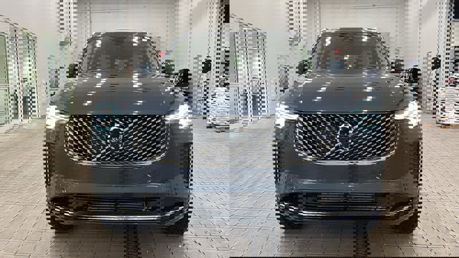 New 2026 Volvo XC90 T8 Ultra w/ Protection Package Premier image 10