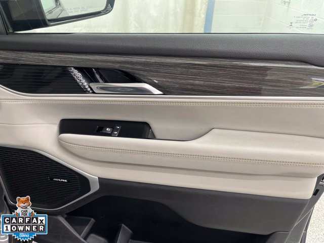 Used 2022 Jeep Wagoneer Series II AWD/4WD image 14