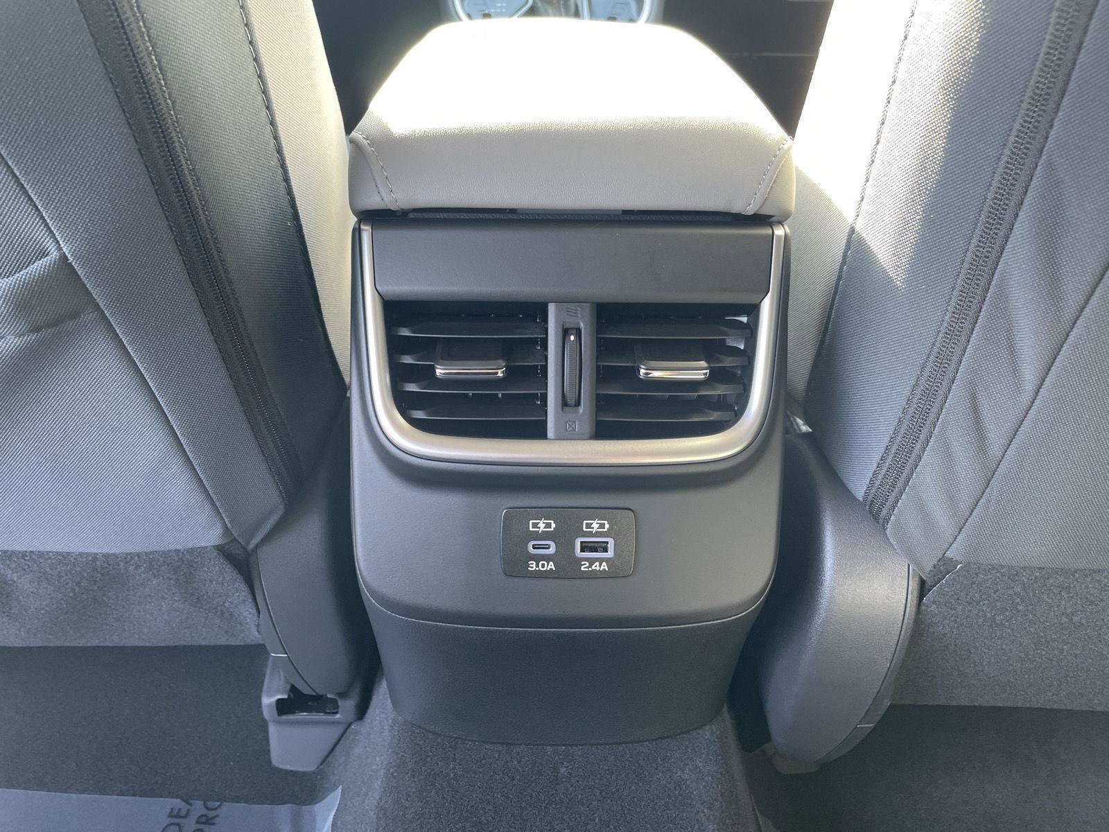 Certified 2025 Subaru Legacy Premium AWD/4WD image 16