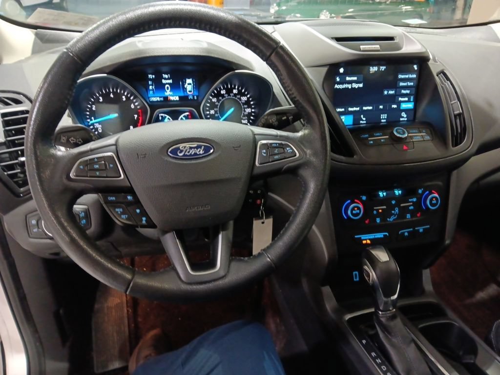Used 2018 Ford Escape SEL w/ Ford Safe & Smart Package AWD/4WD image 5
