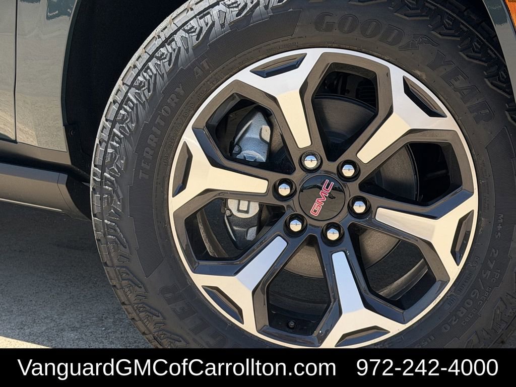 New 2026 GMC Yukon AT4 Ultimate w/ LPO, Floor Liner Package AWD/4WD image 9