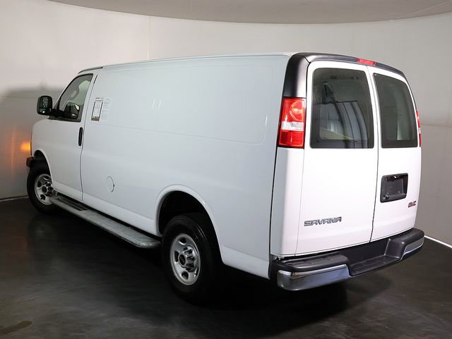 Used 2024 GMC Savana 2500 w/ Driver Convenience Package RWD image 2