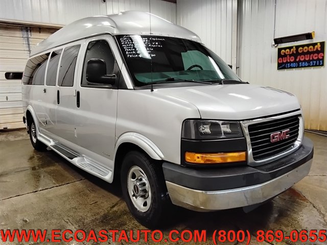 Used 2014 GMC Savana 2500 Extended RWD image 1