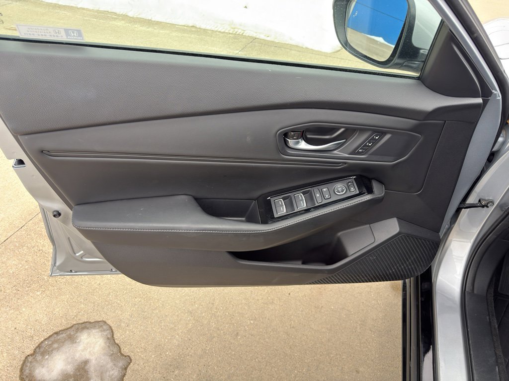 Used 2024 Honda Accord Touring image 12