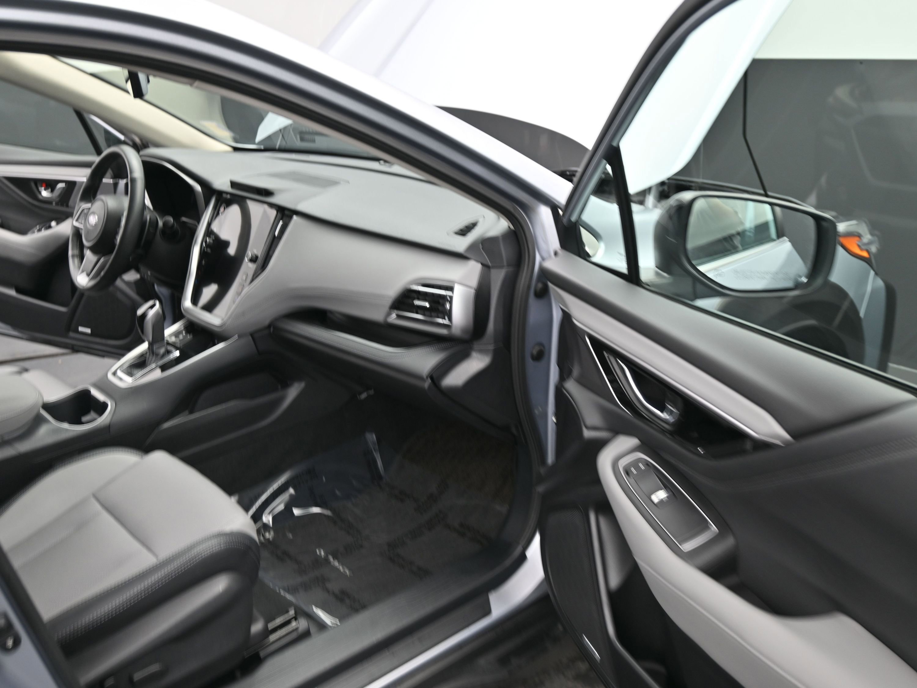 Used 2024 Hyundai Elantra SEL image 21