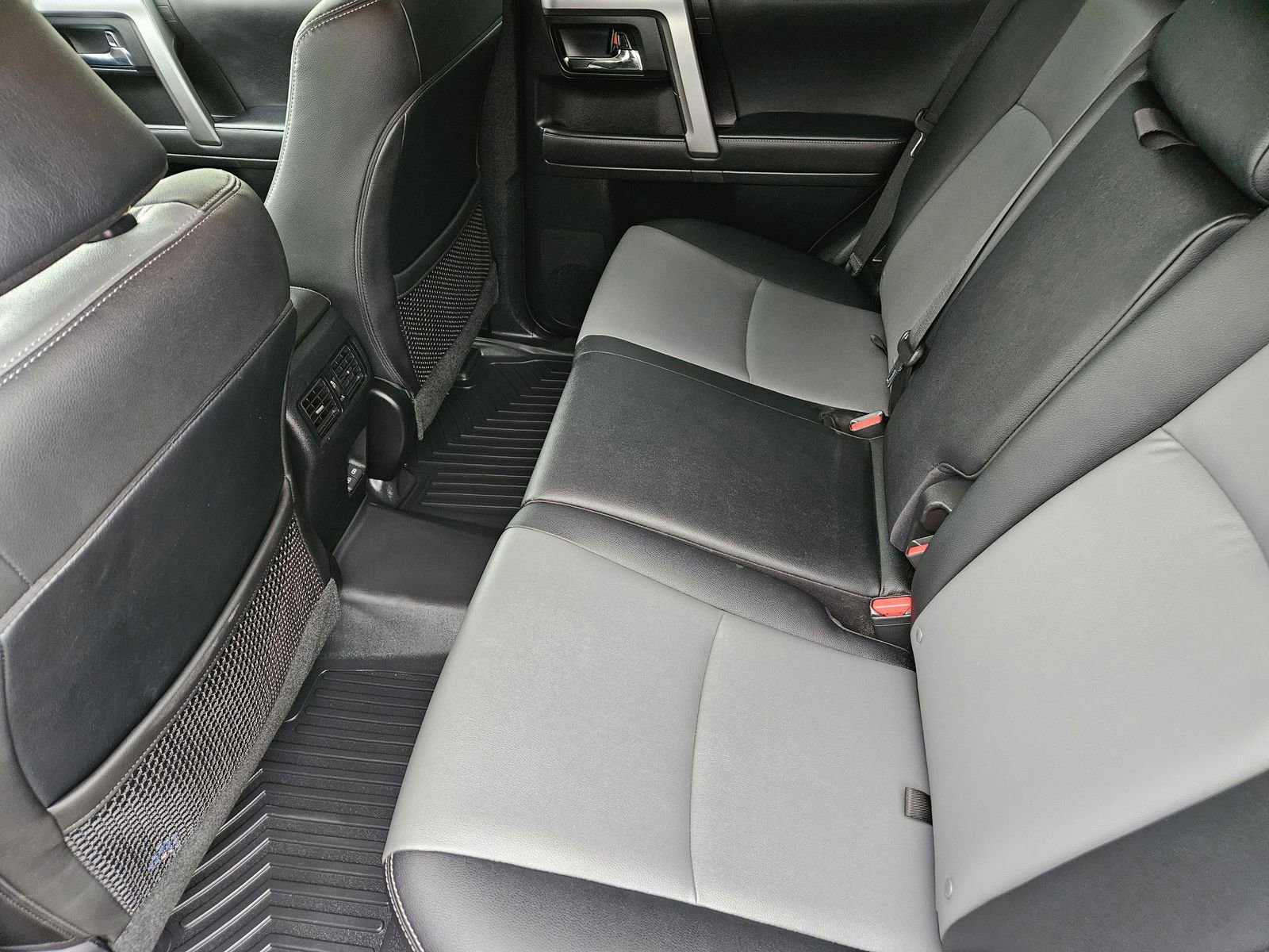 Used 2023 Toyota 4Runner SR5 Premium image 36