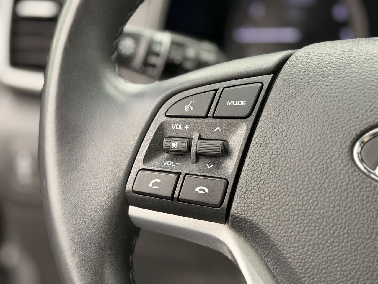 Used 2021 Hyundai Tucson Ultimate w/ Cargo Package AWD/4WD image 22
