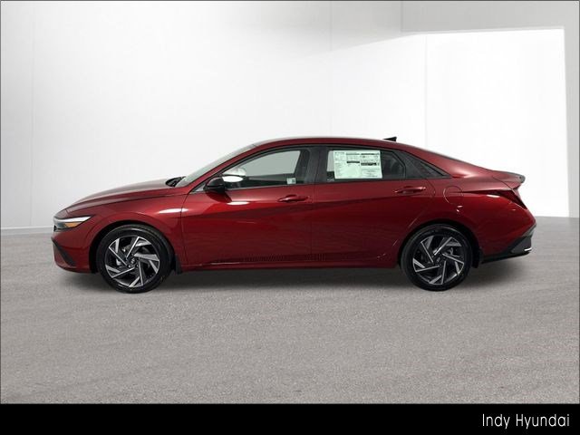 Certified 2025 Hyundai Elantra Sport FWD image 16