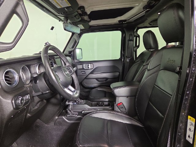 Used 2019 Jeep Wrangler Unlimited Sahara w/ Quick Order Package 24M Moab AWD/4WD image 13
