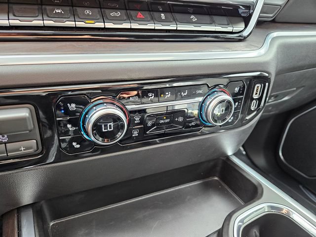 New 2026 GMC Sierra 1500 SLT w/ SLT Premium Package AWD/4WD image 32