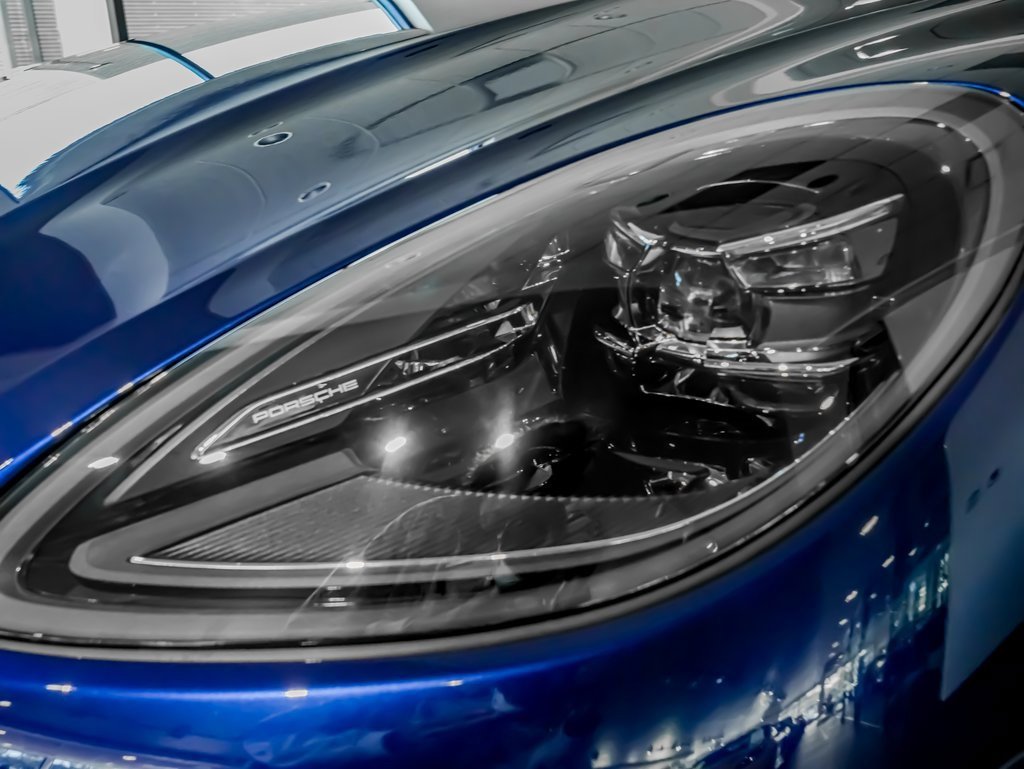 New 2026 Porsche Macan image 32