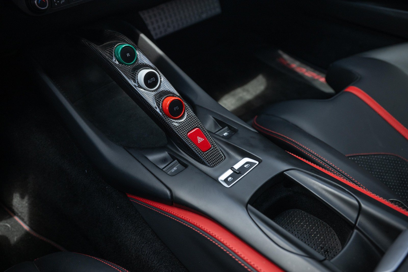Used 2021 Ferrari 812 GTS RWD image 51