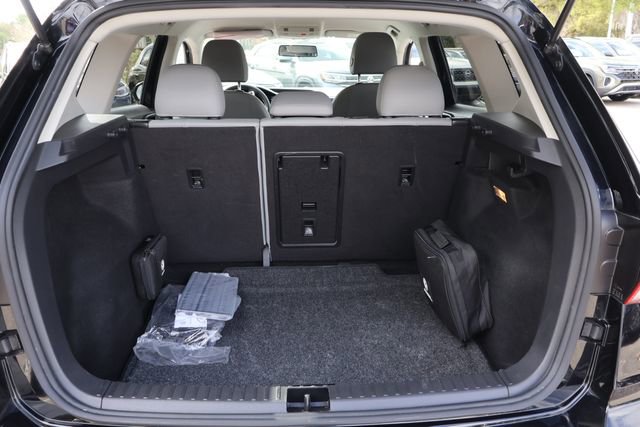 Certified 2022 Volkswagen Taos SE image 17