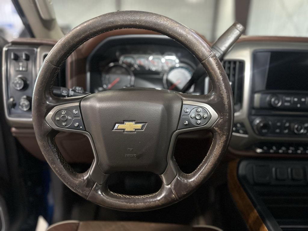 Used 2016 Chevrolet Silverado 2500 High Country w/ Duramax Plus Package image 39