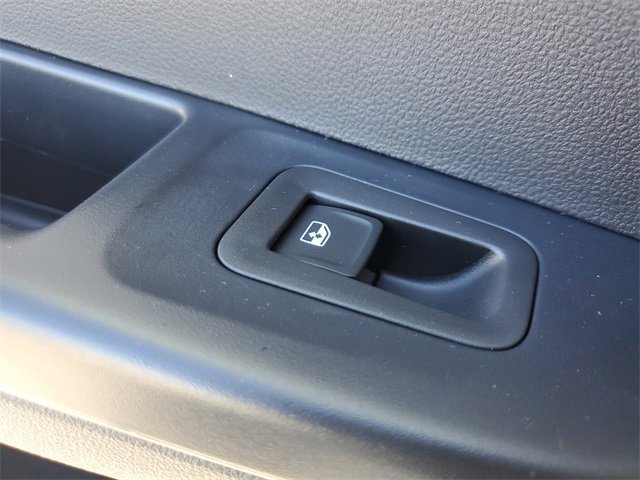 New 2026 Volkswagen Taos S image 14