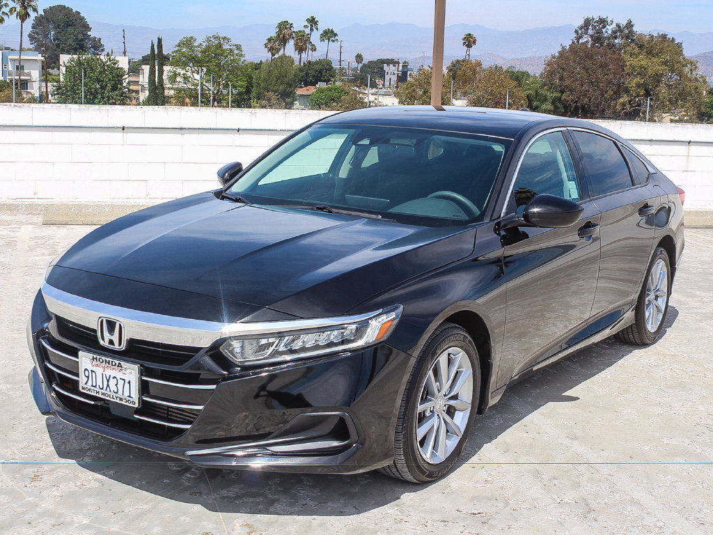 Certified 2022 Honda Accord LX image 3