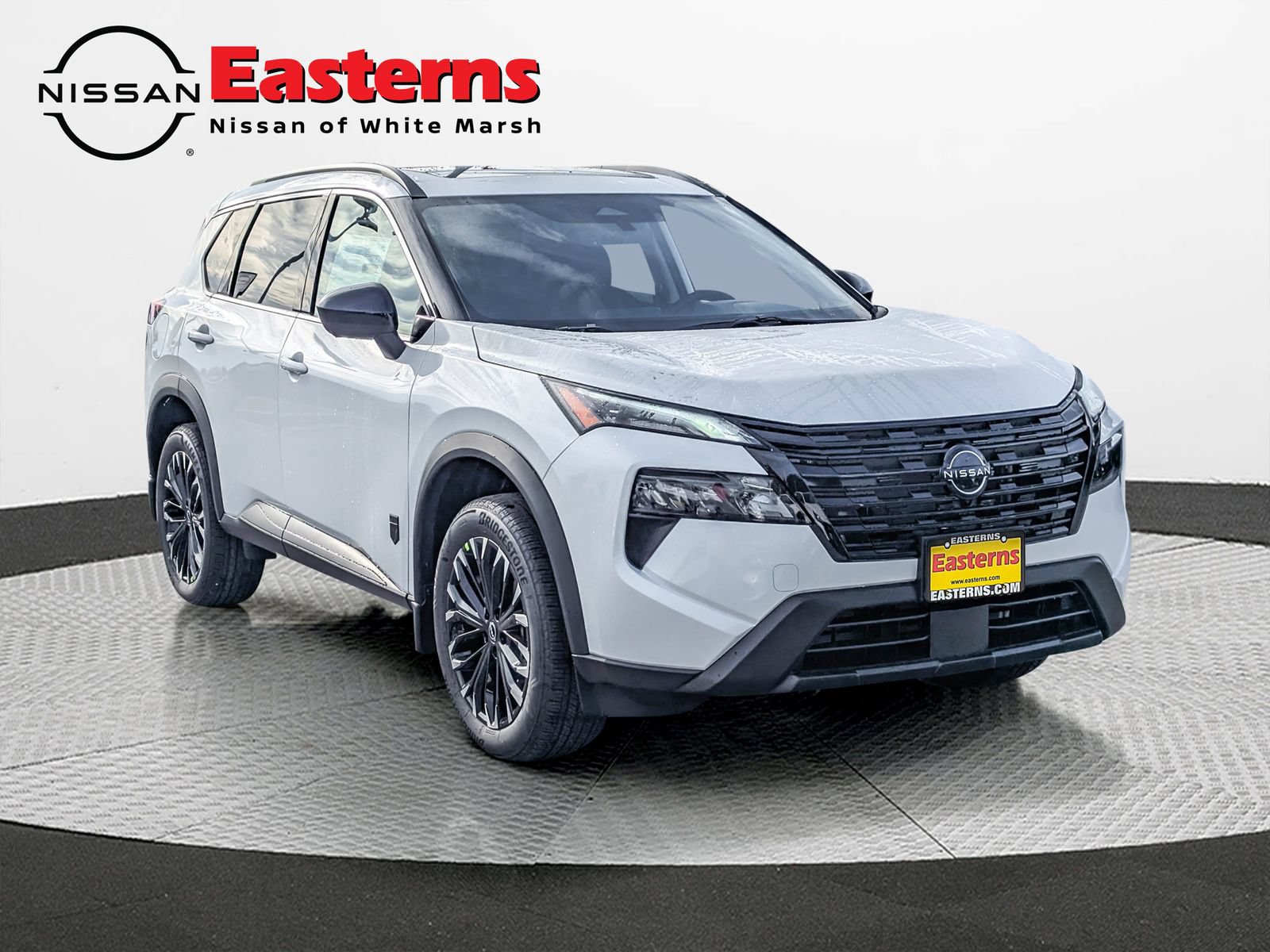 New 2026 Nissan Rogue Dark Armor AWD/4WD image 5