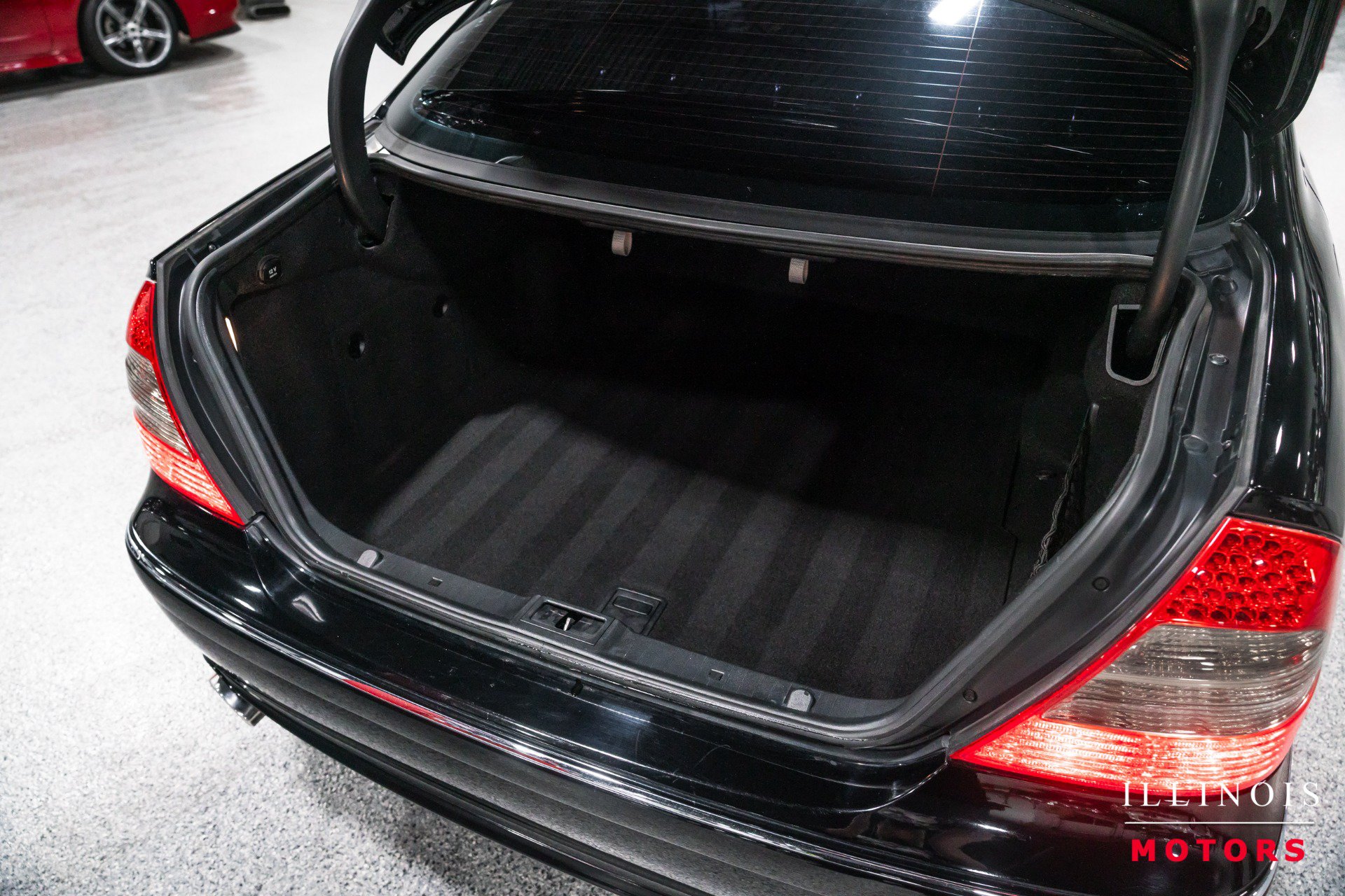 Used 2007 Mercedes-Benz E 550 Sedan image 15