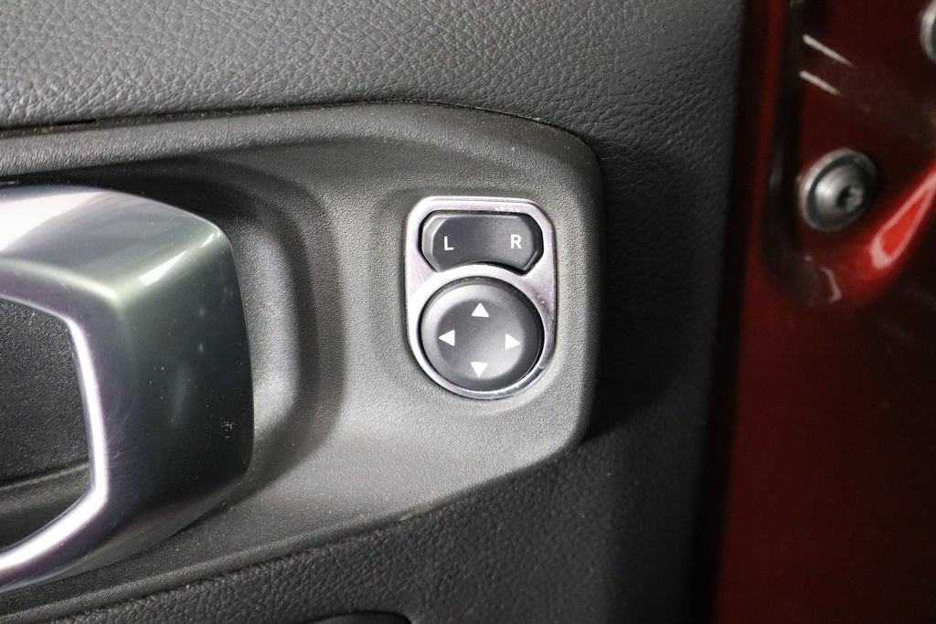 Used 2021 Jeep Wrangler Unlimited Rubicon AWD/4WD image 20