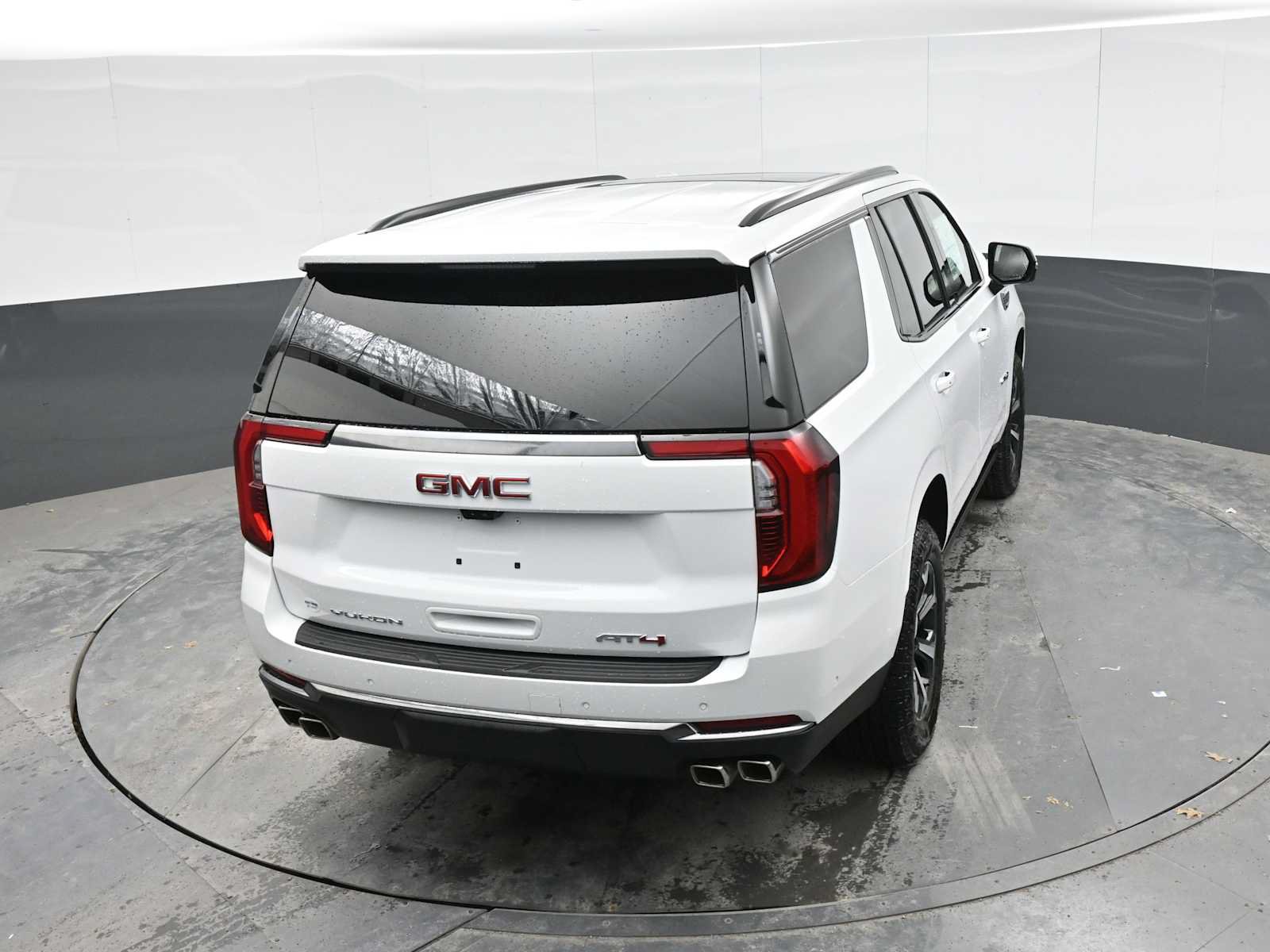 New 2026 GMC Yukon AT4 w/ AT4 Premium Plus Package AWD/4WD image 36