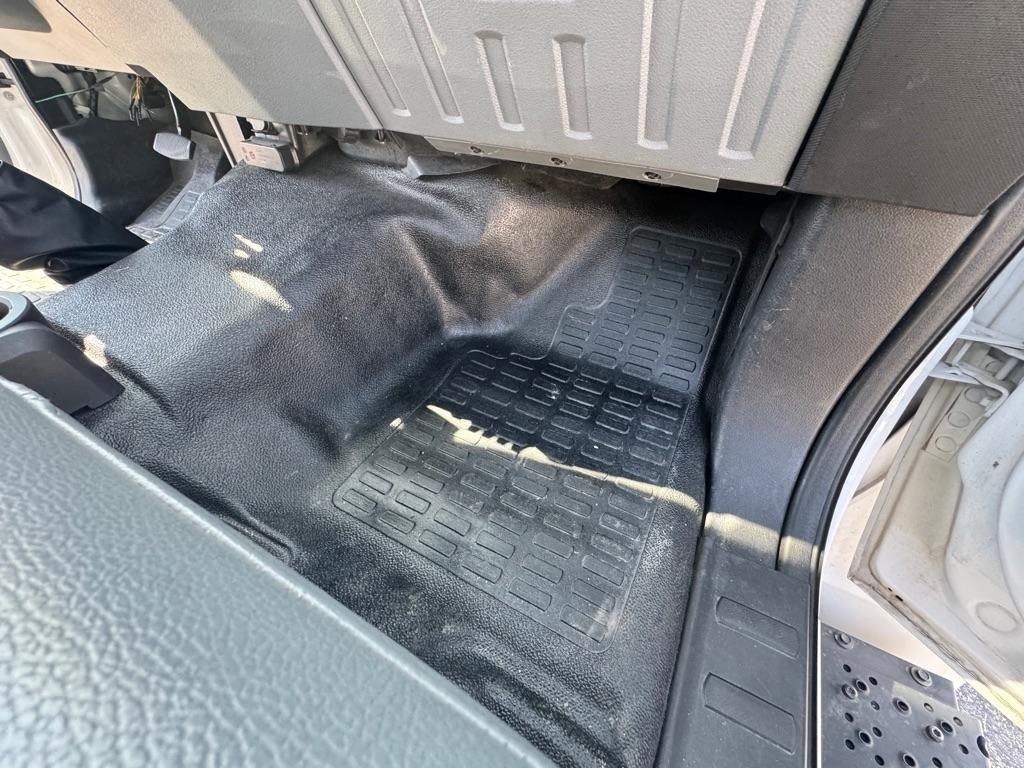 Used 2021 Ford F750 2WD Regular Cab Super Duty image 54