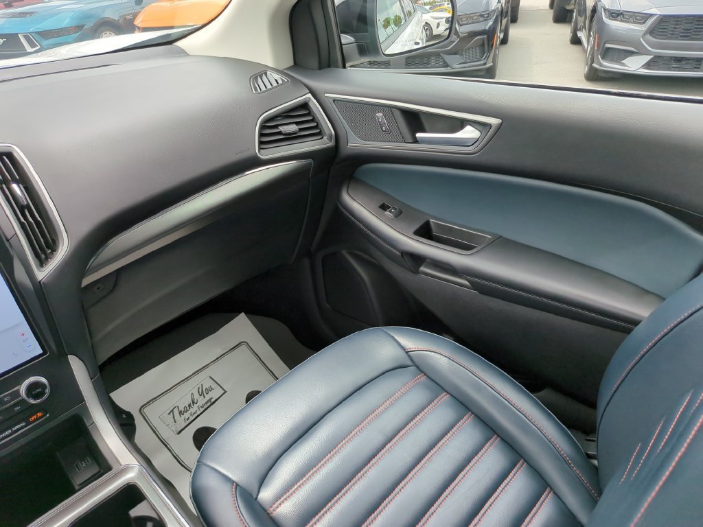 Certified 2024 Ford Edge SEL w/ Sport Appearance Package AWD/4WD image 19