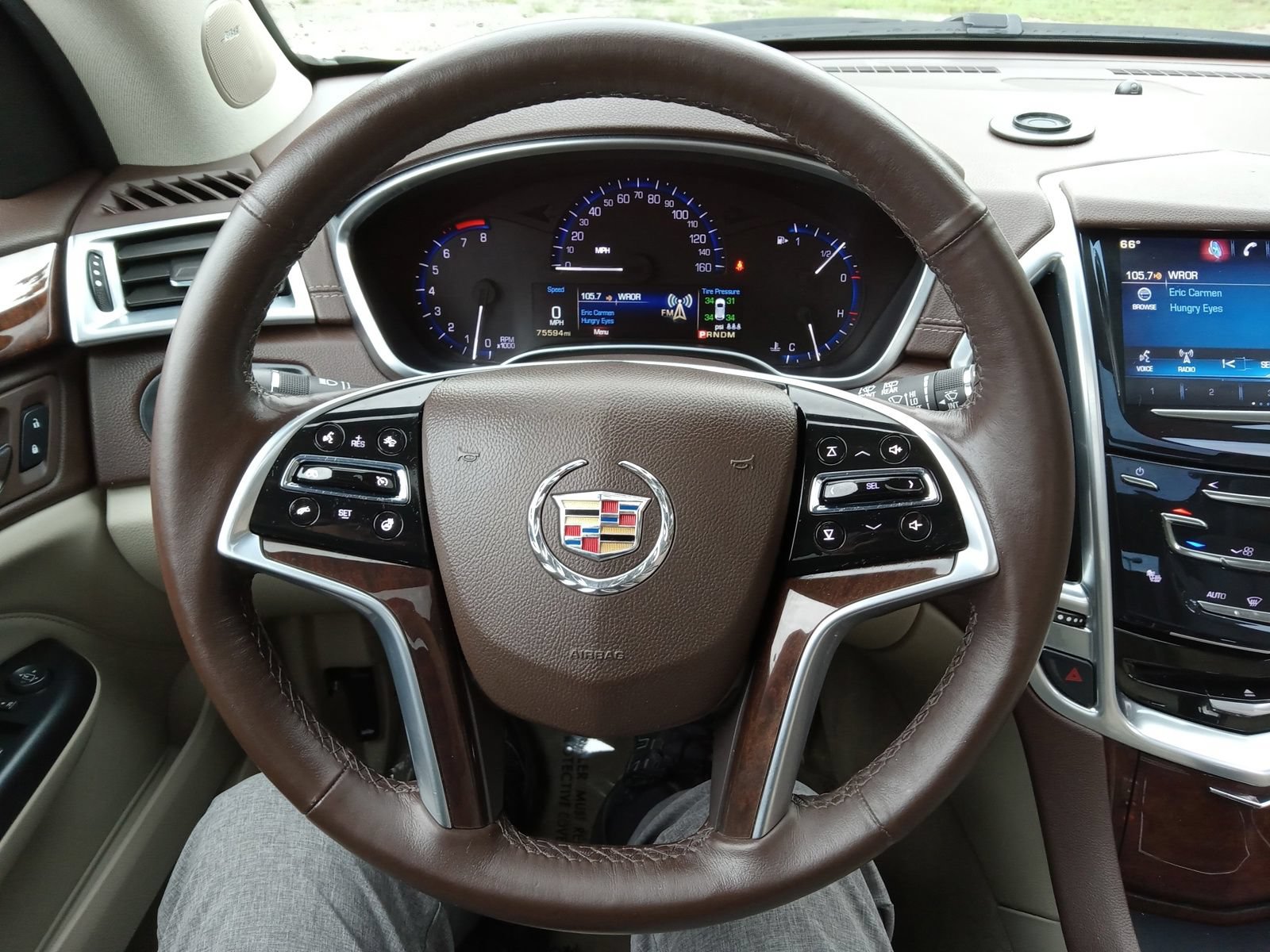 Used 2015 Cadillac SRX Luxury w/ Trailering Package AWD/4WD image 13
