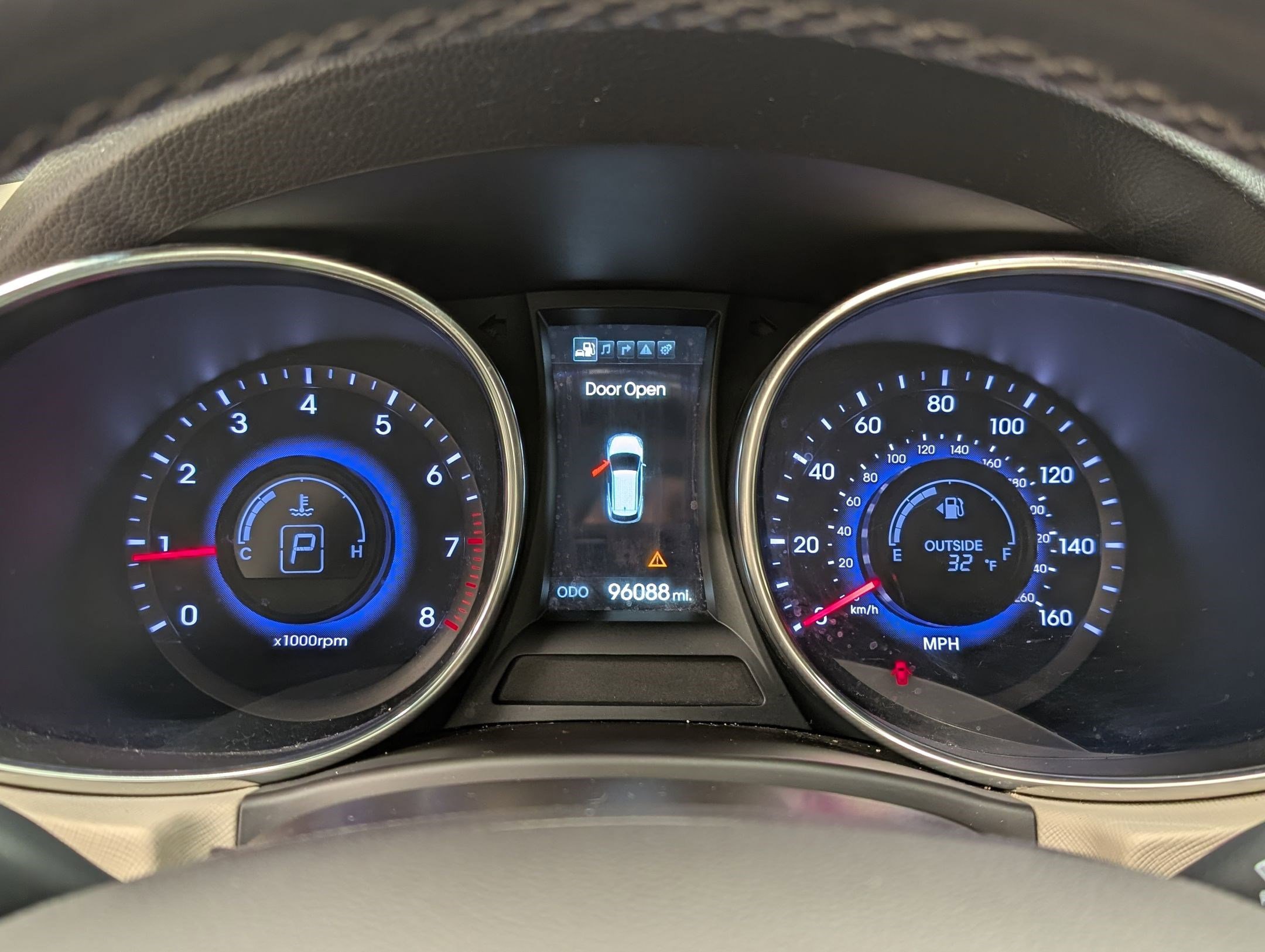 Used 2014 Hyundai Santa Fe Sport w/ Technology Package 04 image 19