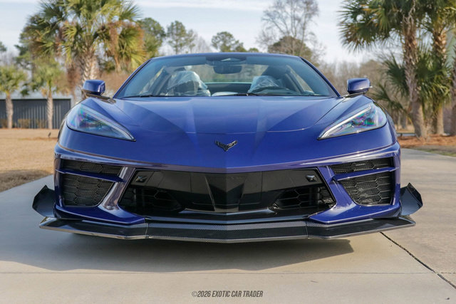 Used 2025 Chevrolet Corvette Stingray Premium Conv w/ Z51 Performance Package RWD image 13