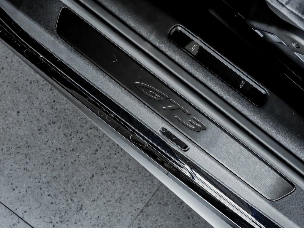 Used 2026 Porsche 911 GT3 image 14