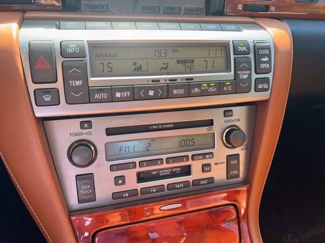 Used 2002 Lexus SC 430 Convertible RWD image 13