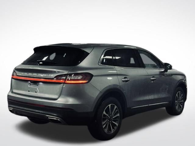 Used 2023 Lincoln Nautilus Reserve w/ Luxury Package image 6