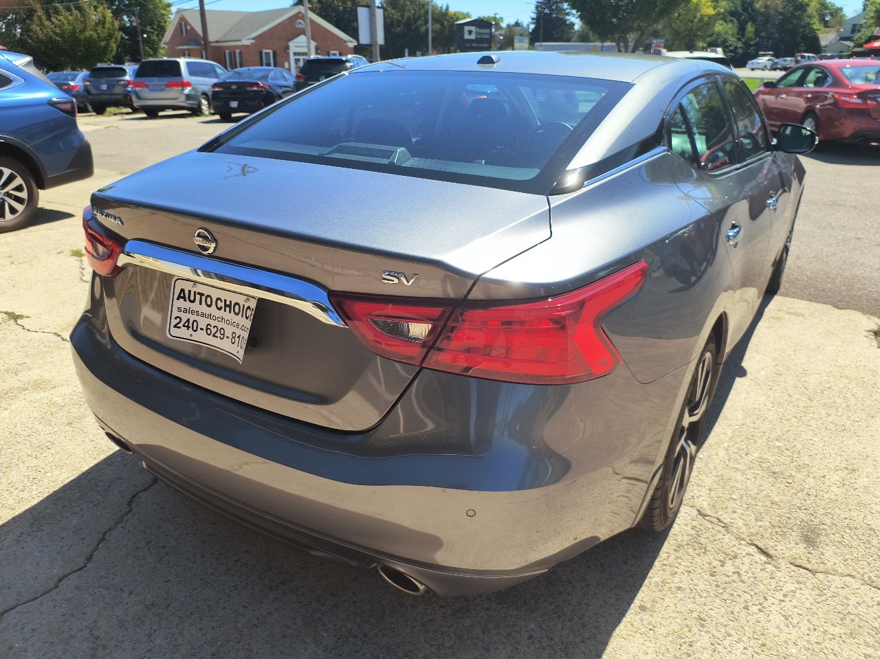 Used 2018 Nissan Maxima 3.5 SV image 14