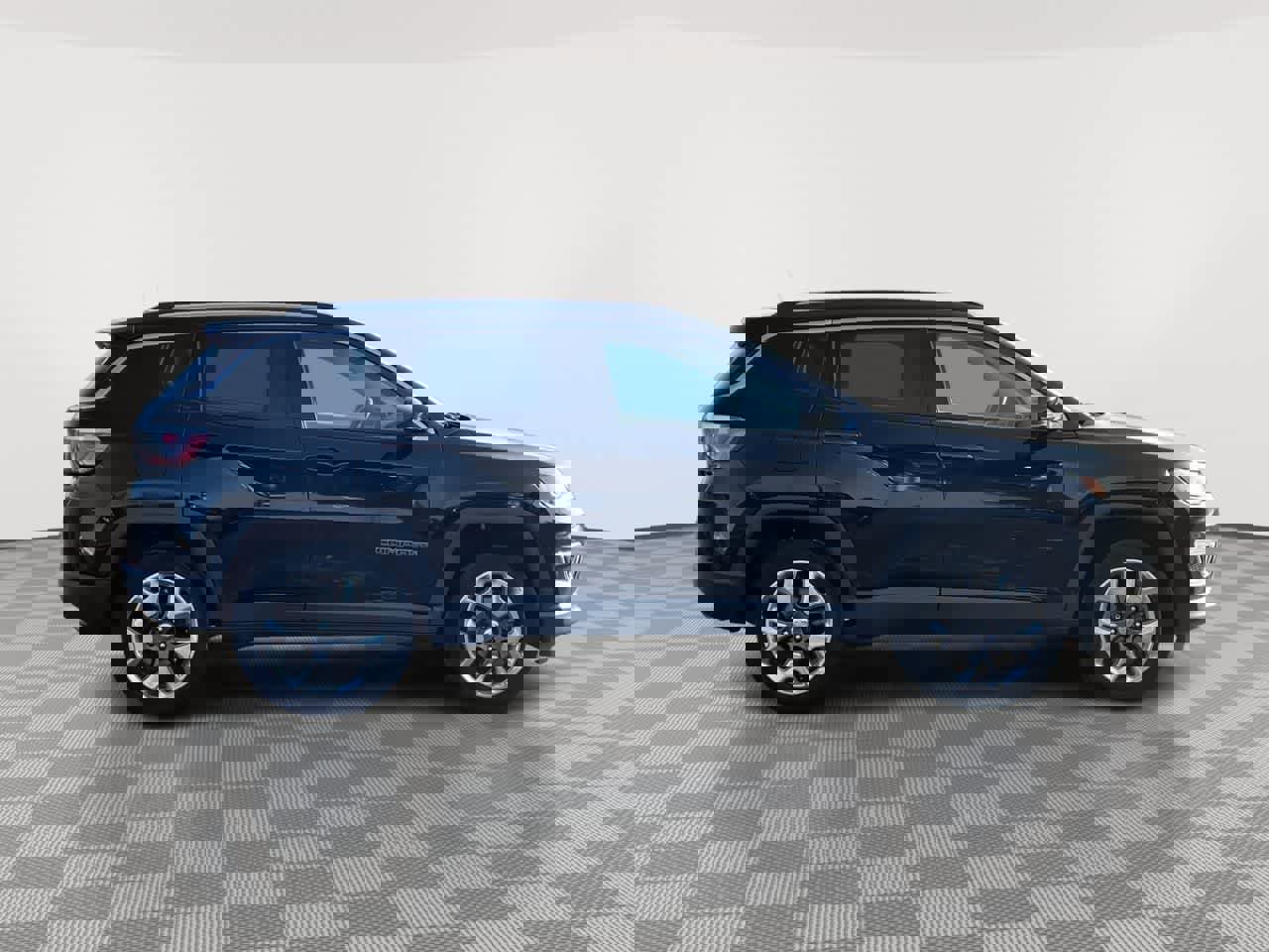 Used 2018 Jeep Compass Limited w/ Navigation Group image 9