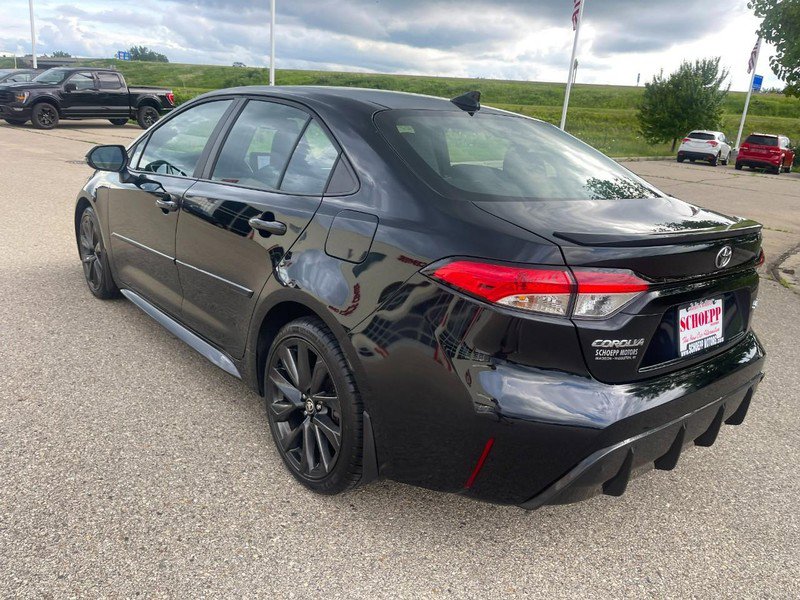 Used 2023 Toyota Corolla SE image 4