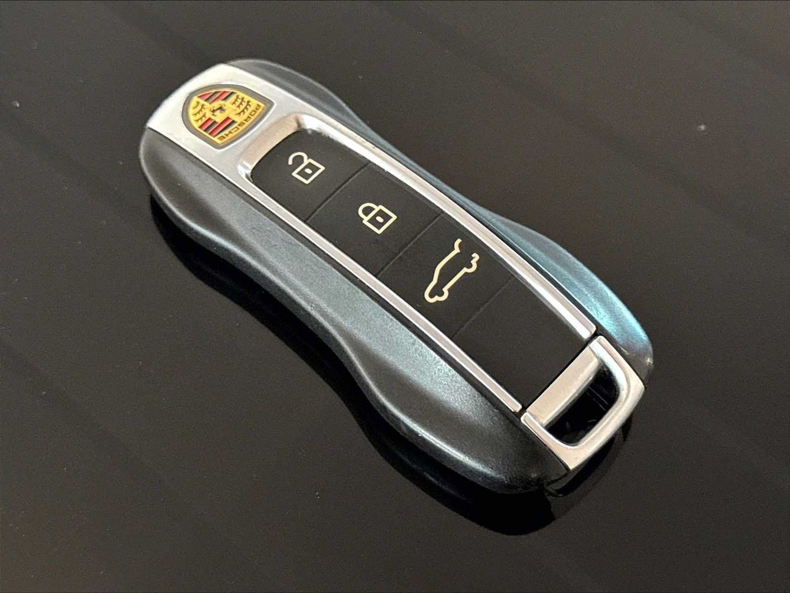 Used 2023 Porsche Cayenne Platinum Edition AWD/4WD image 36