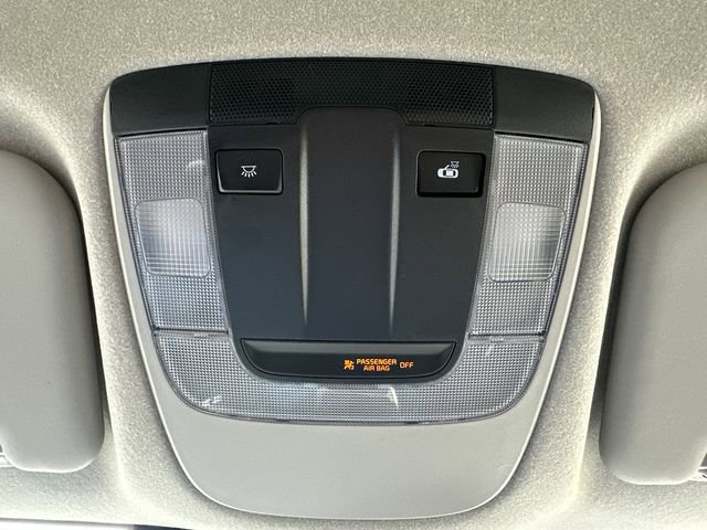 Used 2025 Kia Niro LX image 41