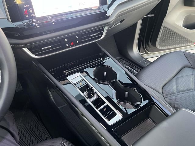 New 2026 Volkswagen Atlas Cross Sport SE image 20