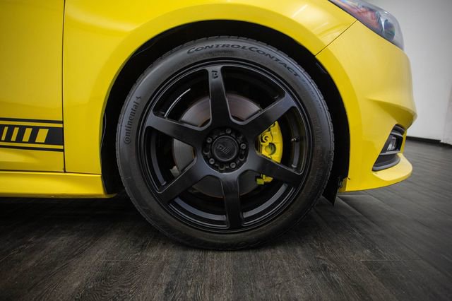 Used 2017 Ford Focus ST w/ Equipment Group 402A image 42