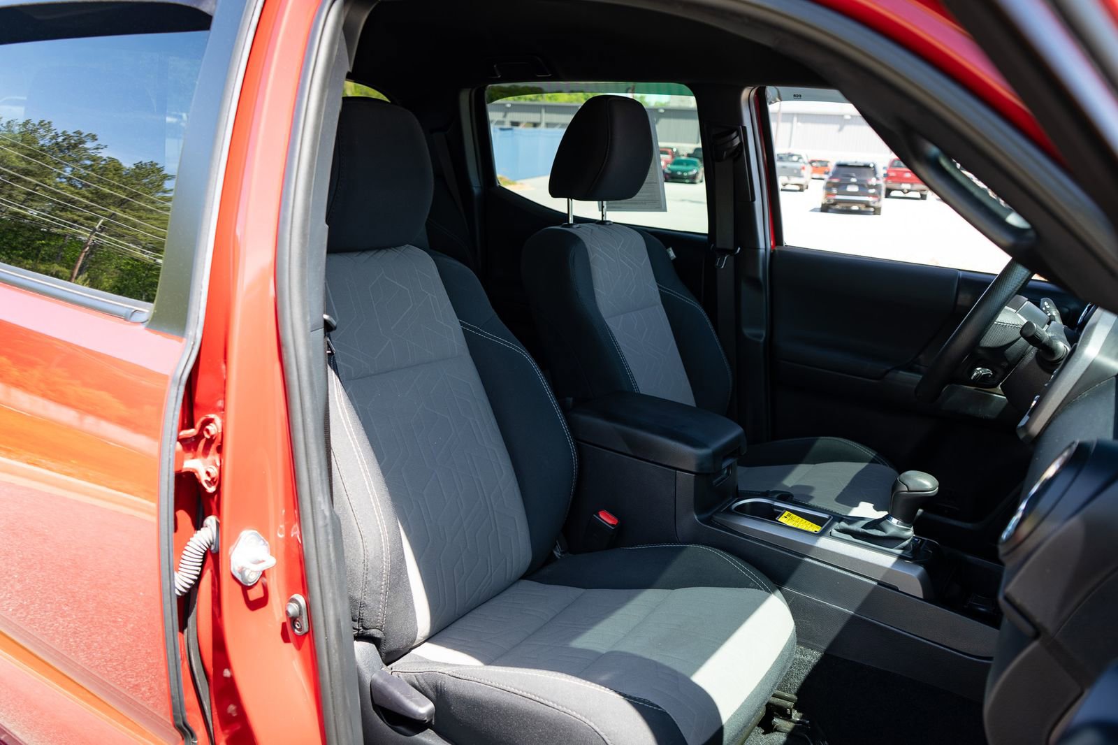 Used 2021 Toyota Tacoma TRD Off-Road AWD/4WD image 22