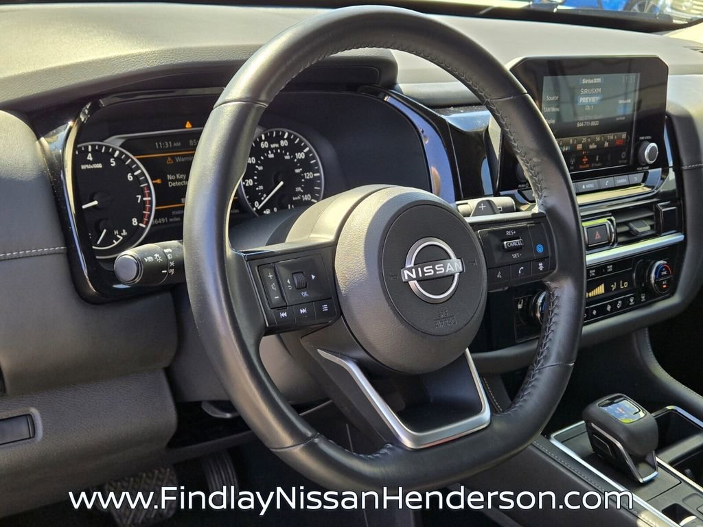 Used 2025 Nissan Pathfinder SV image 23
