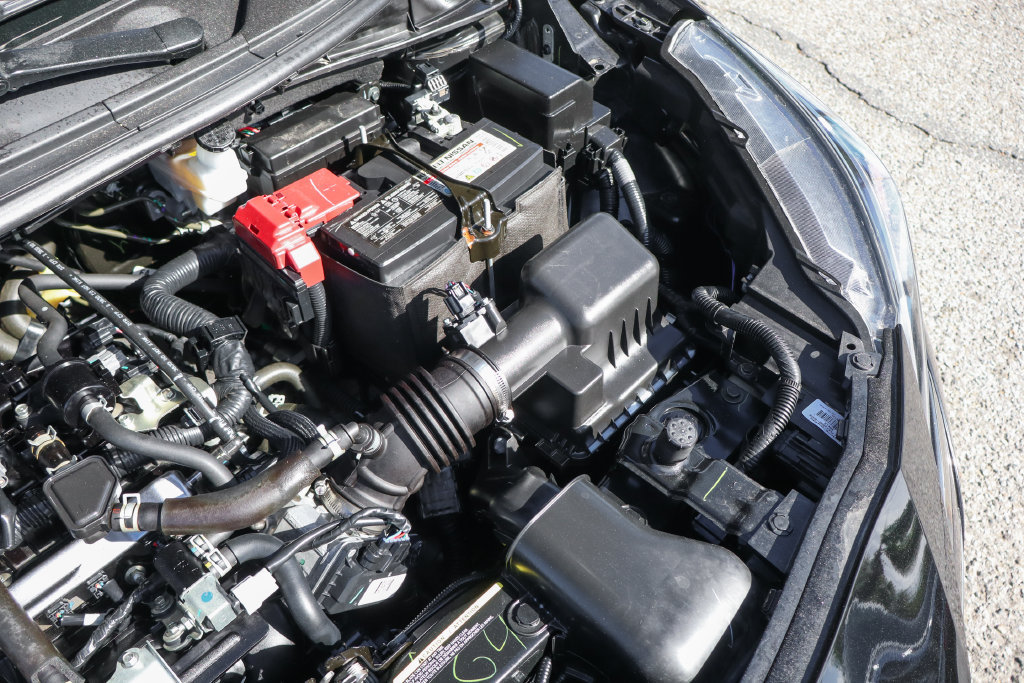 Used 2024 Nissan Versa SR w/ Trunk Package FWD image 13