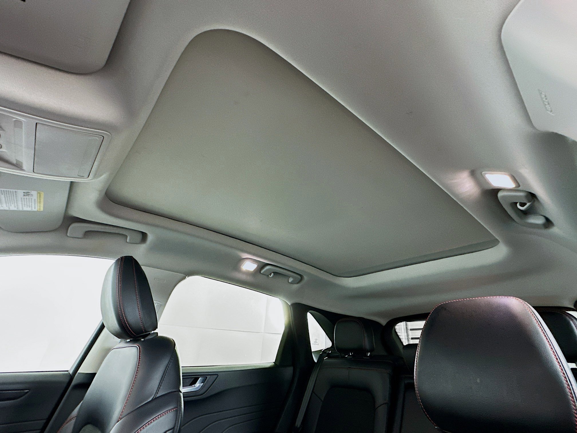 Used 2022 Ford Escape SEL w/ SEL Stealth AWD Package image 26