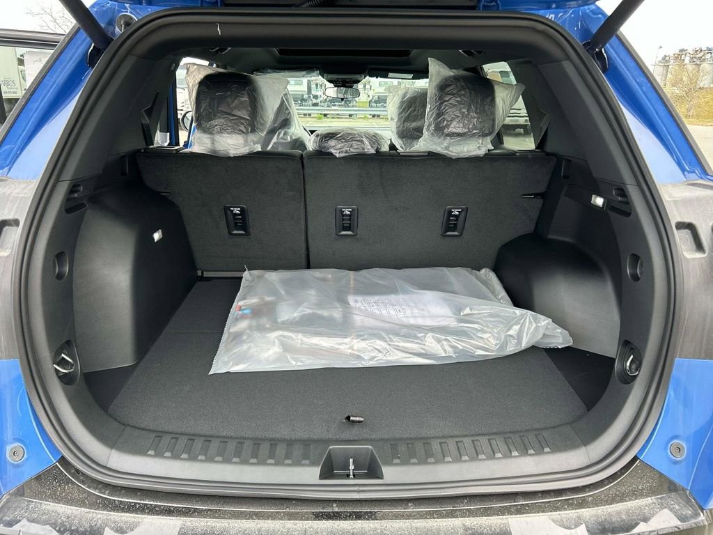 New 2026 GMC Terrain AT4 AWD/4WD image 6